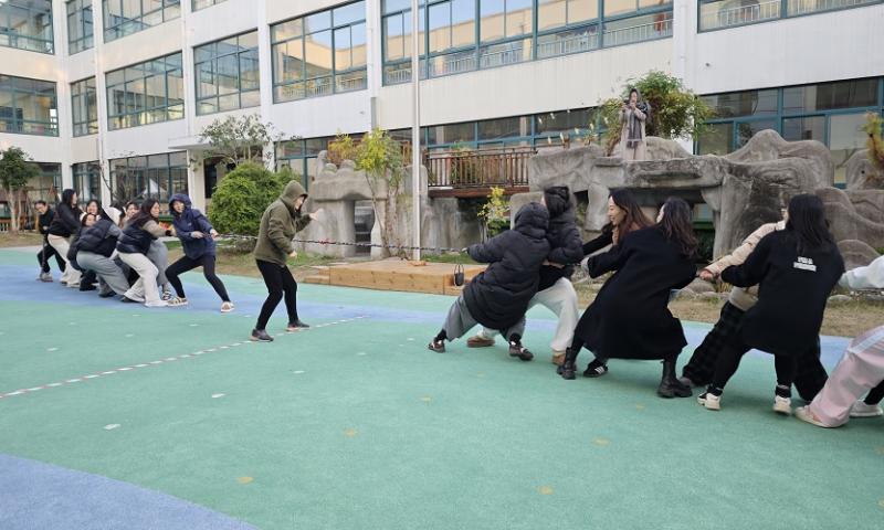 教师冬季运动会1(1).jpg
